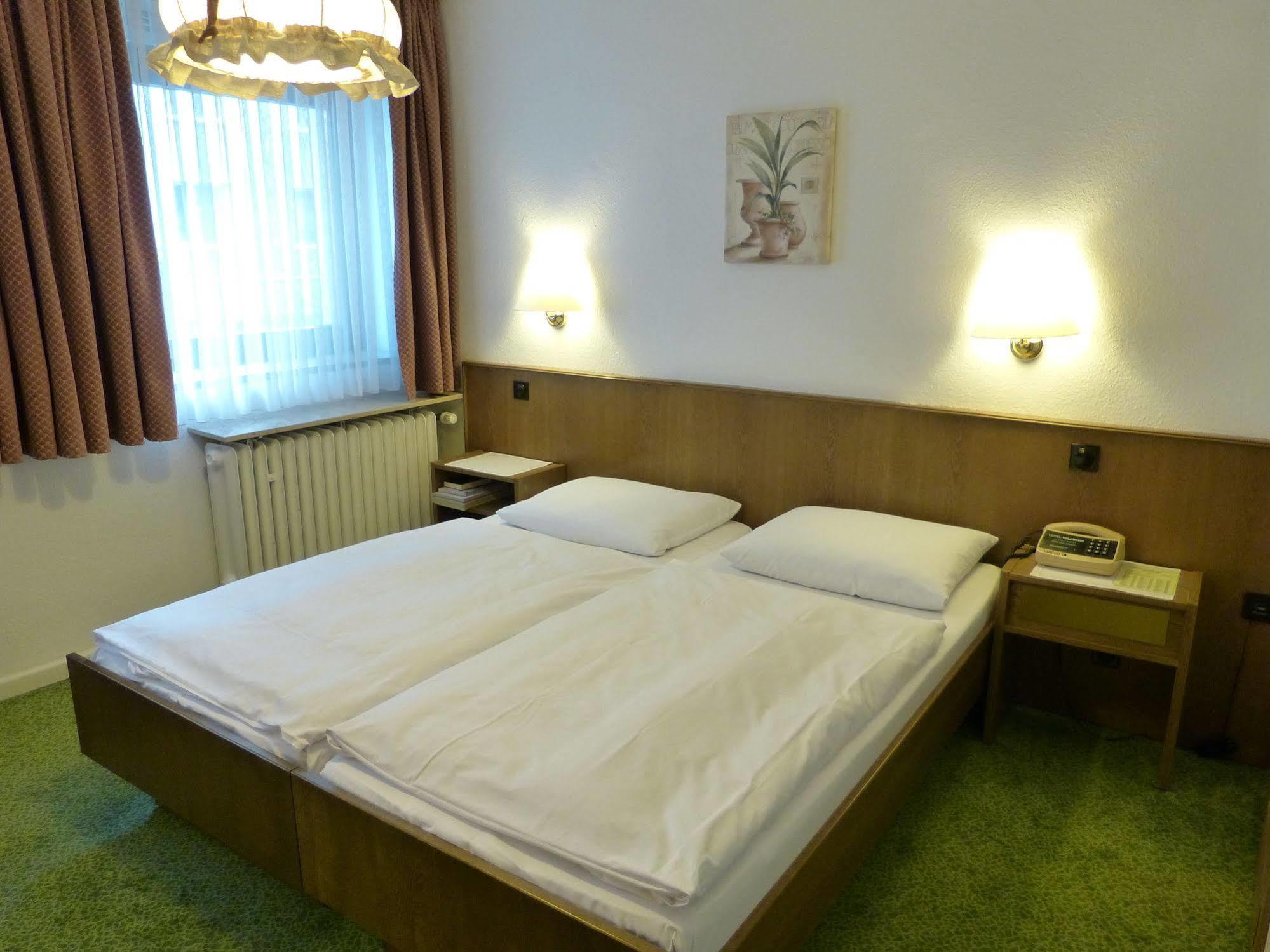 Hotel Wurms Dusseldorf Ngoại thất bức ảnh