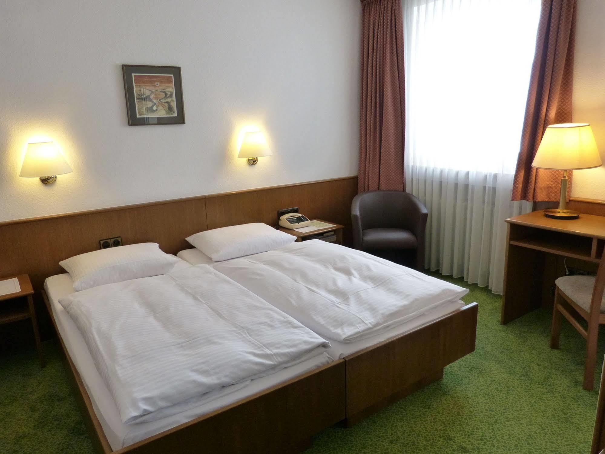 Hotel Wurms Dusseldorf Ngoại thất bức ảnh