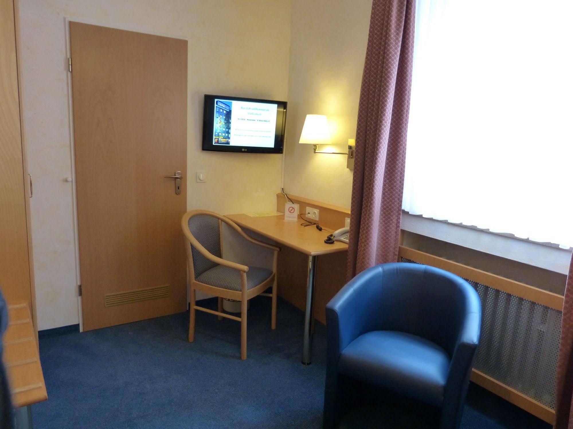 Hotel Wurms Dusseldorf Ngoại thất bức ảnh